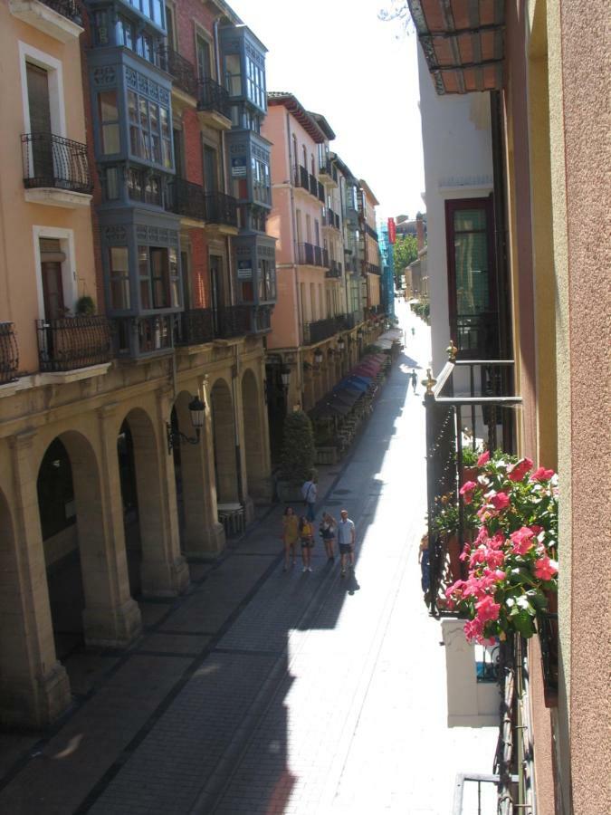 Apartamento Corazon De Portales Logrono Luaran gambar